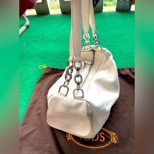 TOD’S White Leather Chain Shoulder Strap Bag Excellent Condition